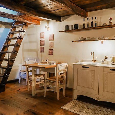 B&B E Home Restaurant S'Ispera Monolocale Uso Esclusivo Фони Екстериор снимка