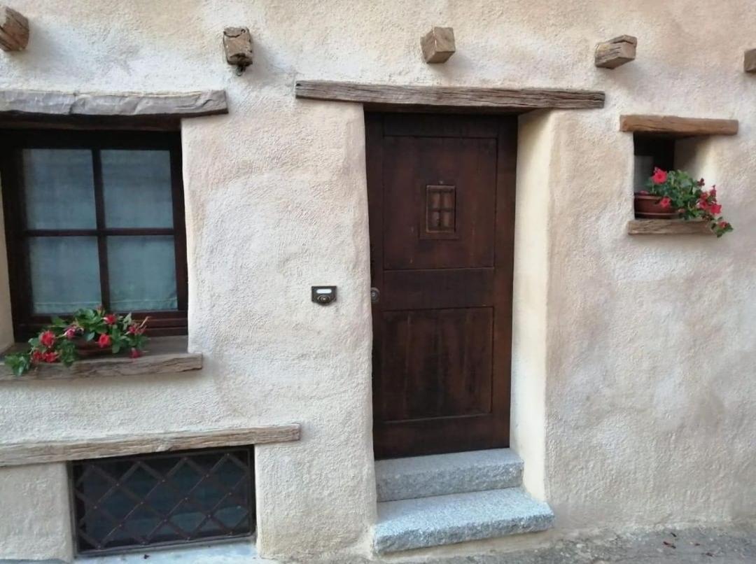 B&B E Home Restaurant S'Ispera Monolocale Uso Esclusivo Фони Екстериор снимка
