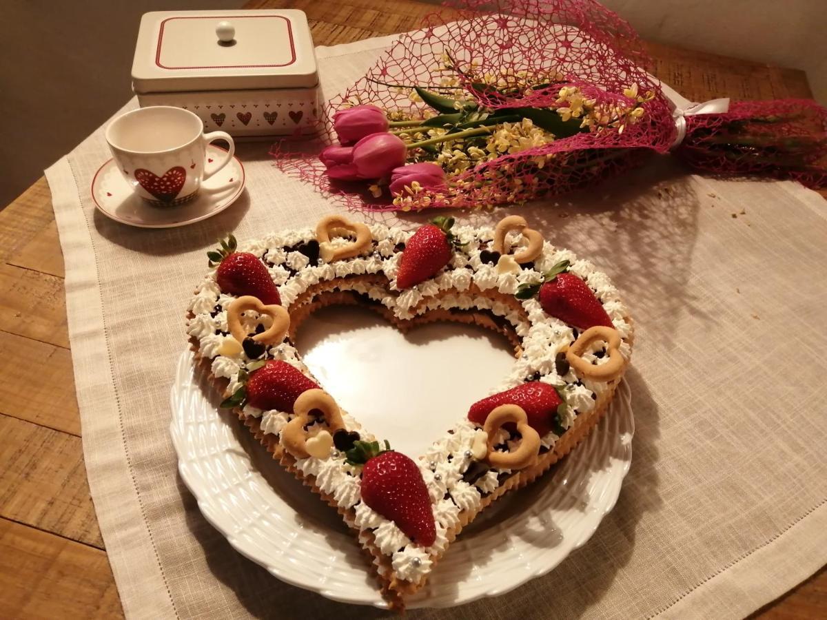 B&B E Home Restaurant S'Ispera Monolocale Uso Esclusivo Фони Екстериор снимка