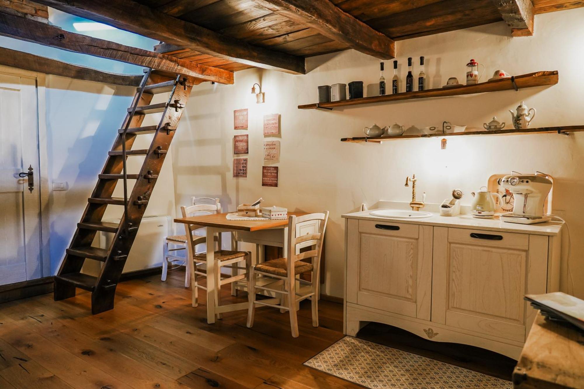 B&B E Home Restaurant S'Ispera Monolocale Uso Esclusivo Фони Екстериор снимка